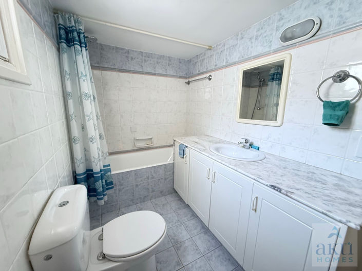 Image No.21-3 Bed Villa for sale