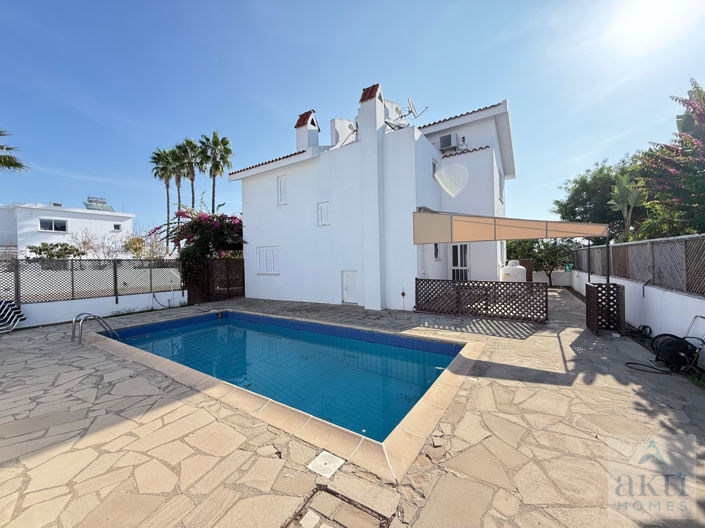 Image No.26-3 Bed Villa for sale