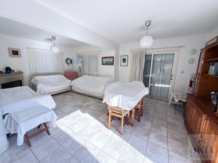 Image No.4-3 Bed Villa for sale