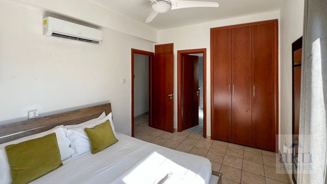 Image No.10-5 Bed Villa for sale