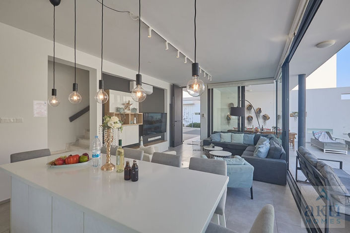 Image No.9-Villa de 3 chambres à vendre à Pernera