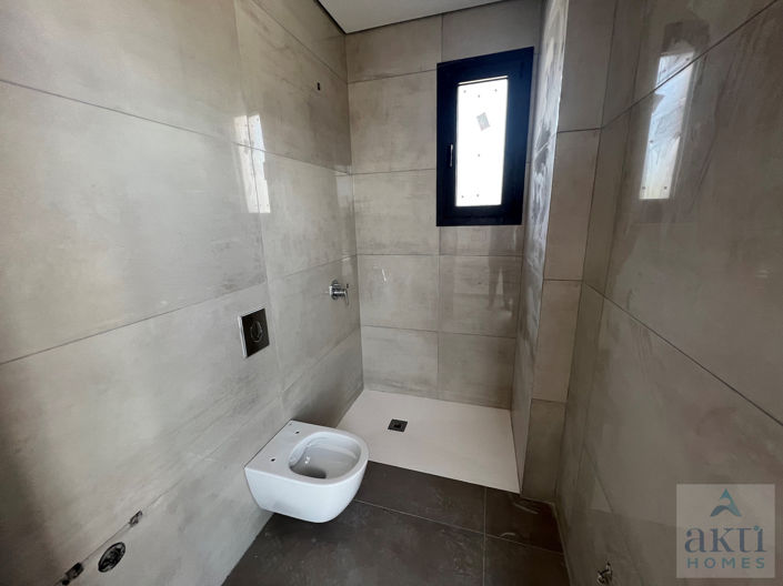 Image No.11-3 Bed Villa for sale