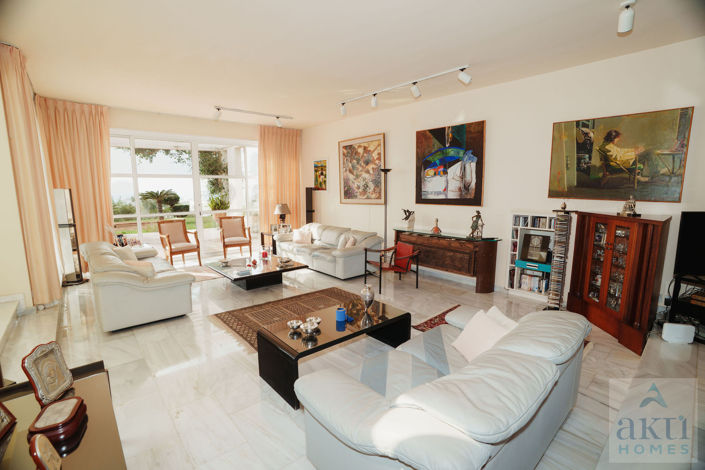 Image No.6-3 Bed Villa for sale