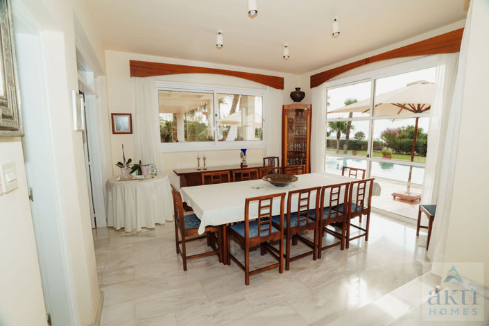 Image No.7-3 Bed Villa for sale