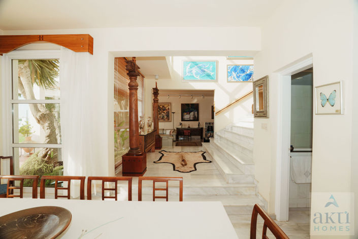 Image No.9-3 Bed Villa for sale