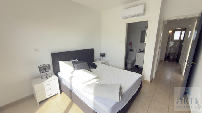 Image No.20-3 Bed Villa for sale