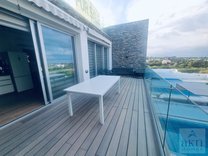 Image No.23-3 Bed House for sale