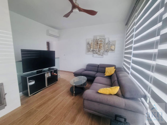 Image No.4-3 Bed House for sale