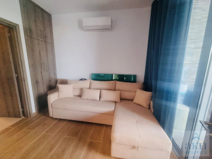 Image No.9-3 Bed House for sale