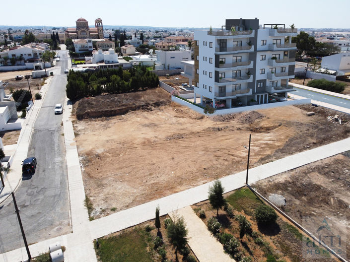 Image No.13-2 Bed Apartment for sale