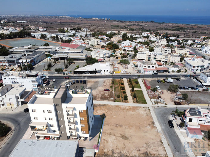 Image No.15-2 Bed Apartment for sale