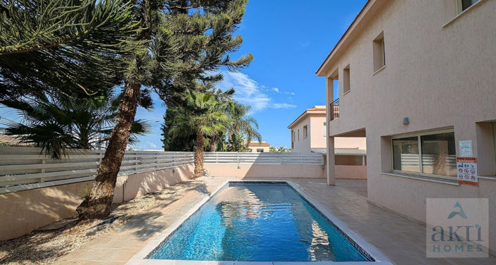 Image No.22-3 Bed Villa for sale