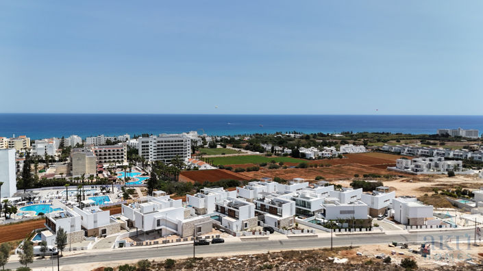 Image No.29-3 Bed Villa for sale