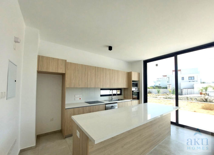 Image No.7-3 Bed Villa for sale