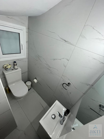 Image No.17-2 Bed Villa for sale