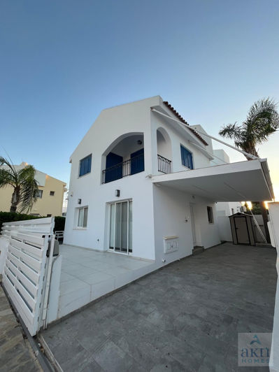 Image No.8-2 Bed Villa for sale