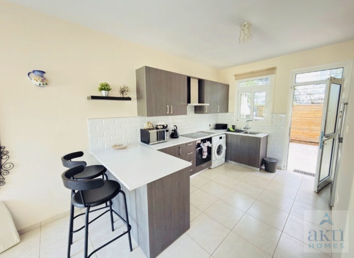 Image No.5-2 Bed Villa for sale