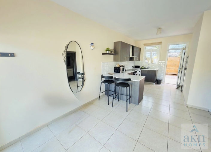 Image No.6-2 Bed Villa for sale