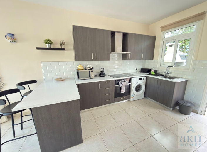 Image No.8-2 Bed Villa for sale