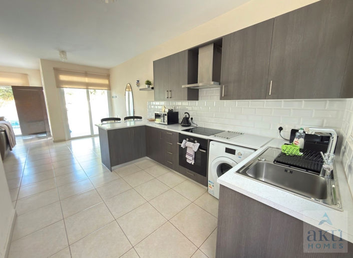 Image No.9-2 Bed Villa for sale