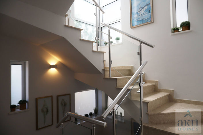 Image No.7-4 Bed Villa for sale