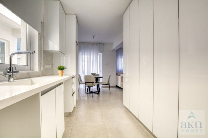 Image No.2-Appartement de 2 chambres à vendre à Paralimni