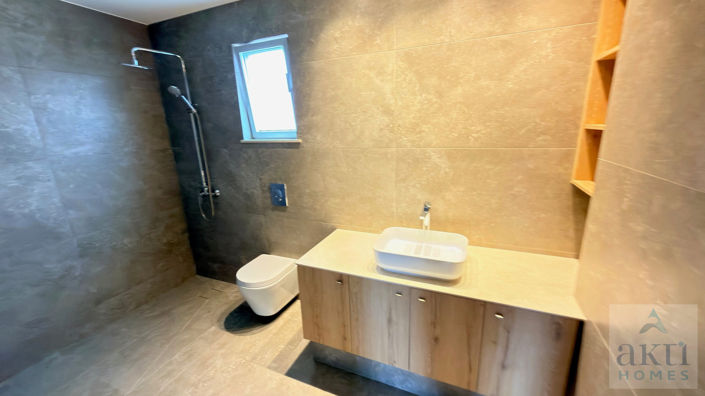 Image No.20-3 Bed Villa for sale