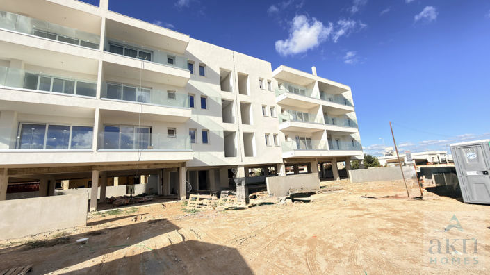 Image No.12-3 Bed Apartment for sale