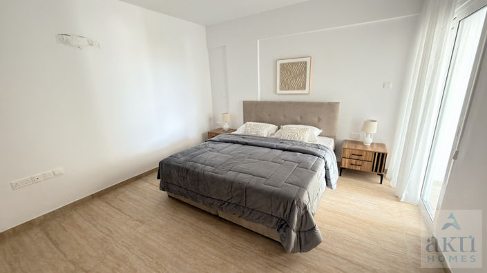 Image No.10-3 Bed Apartment for sale