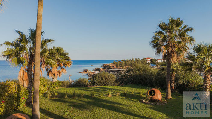 Image No.2-5 Bed Villa for sale