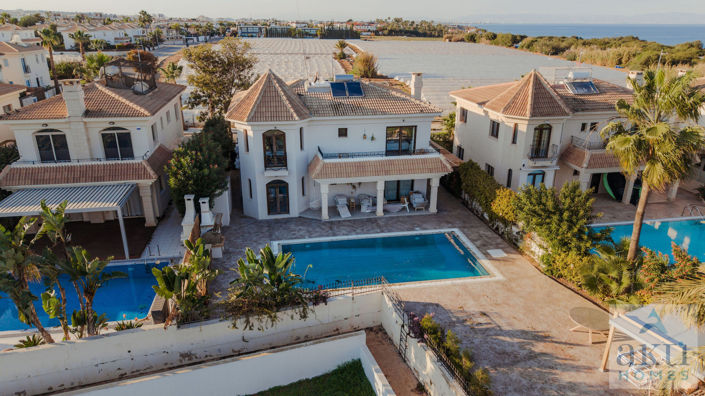 Image No.31-5 Bed Villa for sale