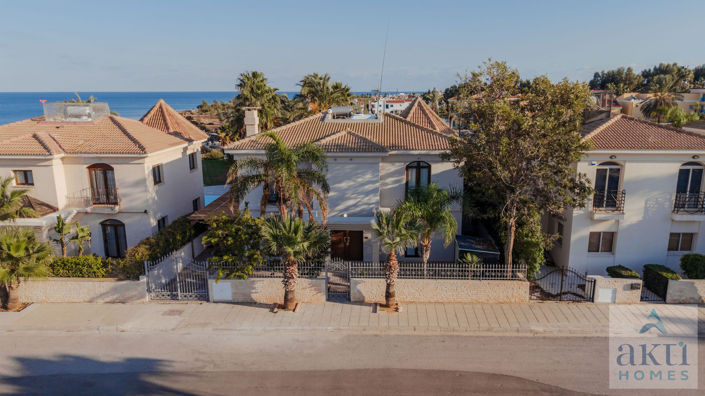 Image No.35-5 Bed Villa for sale