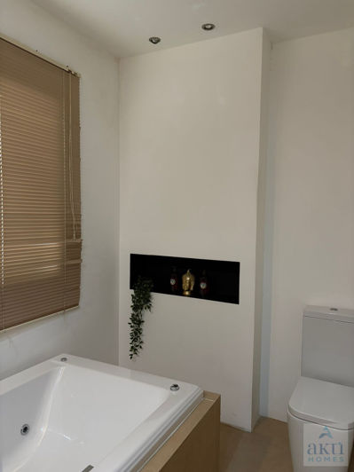 Image No.10-4 Bed Bungalow for sale