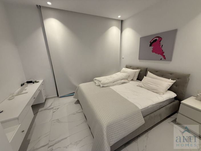 Image No.14-3 Bed Villa for sale