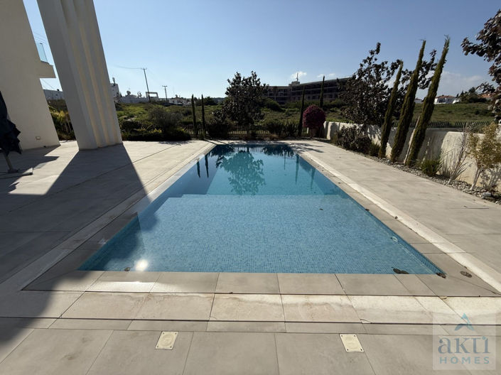 Image No.23-3 Bed Villa for sale