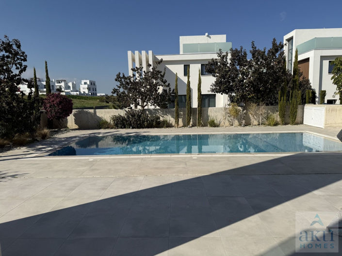 Image No.24-3 Bed Villa for sale