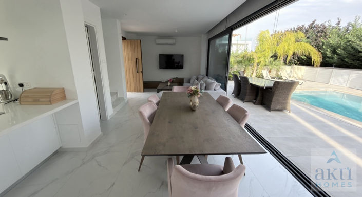 Image No.3-3 Bed Villa for sale