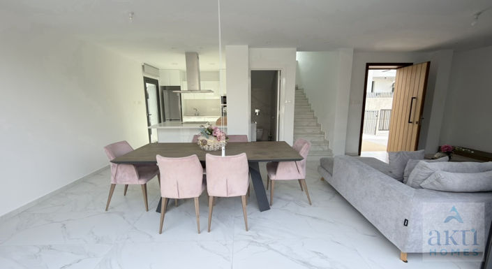 Image No.5-3 Bed Villa for sale