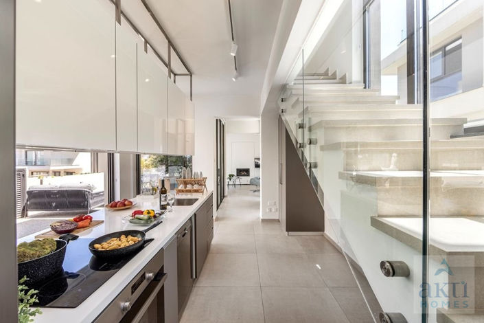 Image No.9-3 Bed Villa for sale