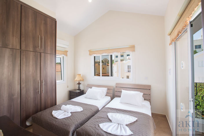 Image No.12-3 Bed Villa for sale