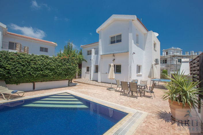 Image No.2-3 Bed Villa for sale