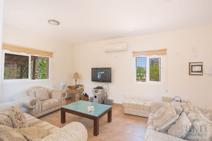 Image No.7-3 Bed Villa for sale