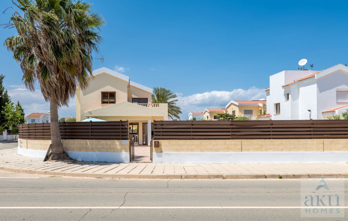 Image No.14-3 Bed Villa for sale