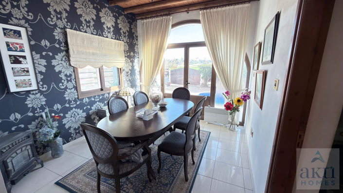 Image No.14-2 Bed Villa for sale