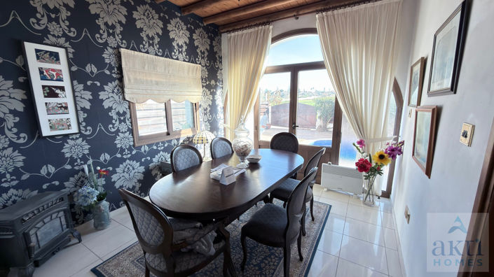 Image No.15-2 Bed Villa for sale