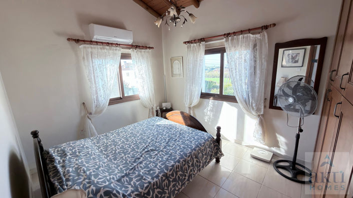 Image No.18-2 Bed Villa for sale