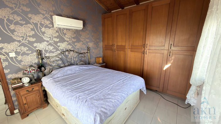 Image No.21-2 Bed Villa for sale