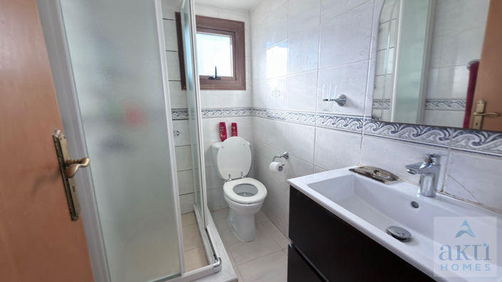 Image No.23-2 Bed Villa for sale