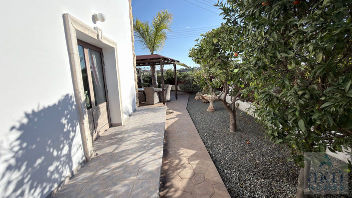 Image No.29-2 Bed Villa for sale