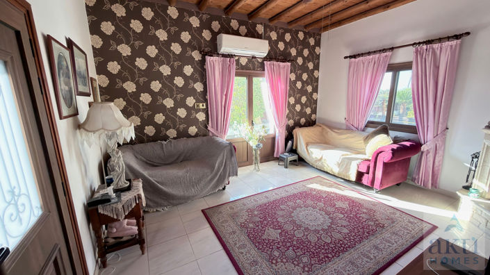 Image No.5-2 Bed Villa for sale